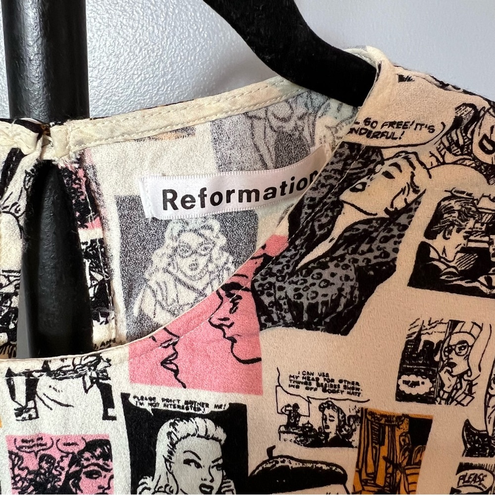 RARE Reformation Lilah Comic Mini Dress - Picture 5 of 9